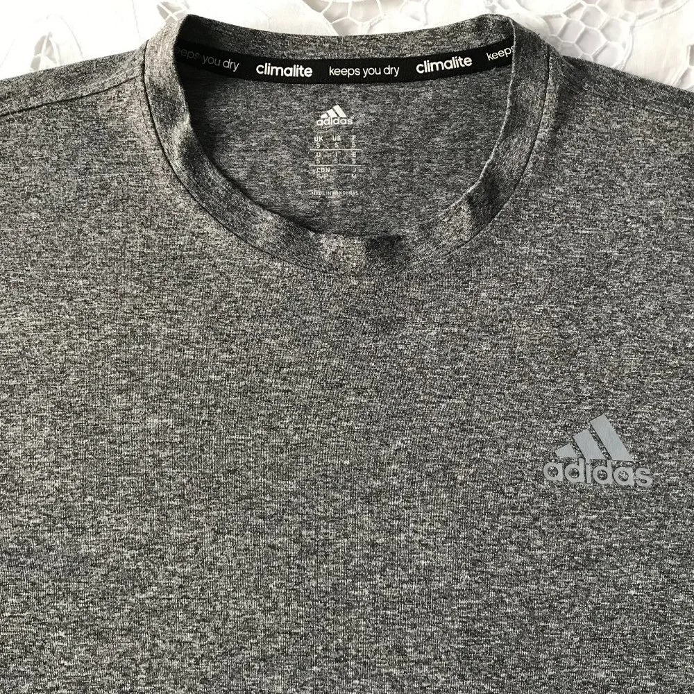 Adidas Gray Performance T-Shirt S Climalite EUC Running Workout Keeps You Dry
